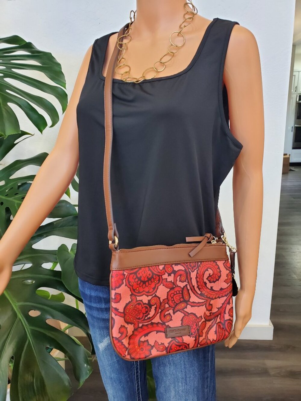 Liz Claibourne Crossbody Shoulder Bag Purse Paisley Red Orange Brown